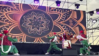 فرقة بورسعيد للفنون الشعبية تبهر جمهور مهرجان "سلام سيول" بكوريا الجنوبية 