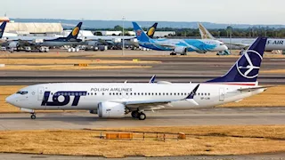 بولندا تقيّد الحركة الجوية على حدودها الشرقية بسبب اختراق مسيرات