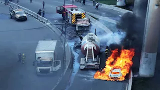 مصرع وإصابة 96 شخصًا في انفجار صهريج في مكسيكو سيتي