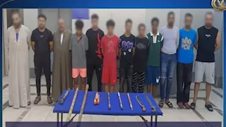 دماء وألعاب نارية.. بائعو فاكهة اشتبكوا مع 9 أشخاص بالأسلحة في البساتين | فيديو