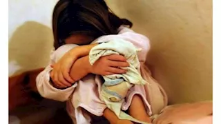 أب يبيع ابنته بـ6 آلاف.. ما القصة؟