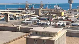 أرقام قياسية في حركة التجارة بموانئ البحر الأحمر اليوم السبت