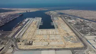 20 صورة.. تفاصيل محطة الحاويات "تحيا مصر 1" بميناء دمياط