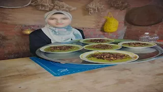 "أم زياد الفلاحة".. حكاية بنت 15 سنة صنعت نجوميتها من وصفات الأكل