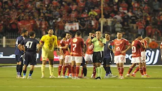 "قانون جديد".. خبير تحكيمي يعلق على الحالات الجدلية بمباراة الأهلي وإنبي