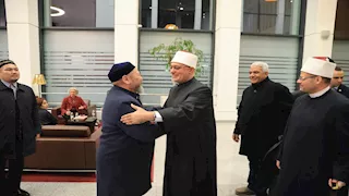 المفتي يصل كازاخستان للمشاركة في قمة زعماء الأديان