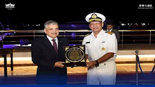 أسامة ربيع يكرم مرشدين هيئة قناة السويس وينعى 4 رحلوا خلال 2025