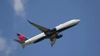 شجار بين ركاب إسرائيليين على متن رحلة من تل أبيب إلى بوخارست