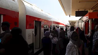 12 صورة.. تسيير الرحلة الـ16 لقطارات العودة الطوعية للأشقاء السودانيين