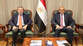 "جبران" يبحث مع السفير الإيطالي تسهيل إجراءات تأشيرات العمل 