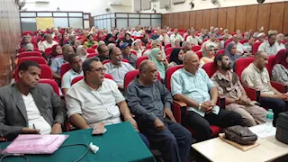 وكيل تعليم أسيوط: لا ربط بين تسليم الكتب وسداد المصروفات