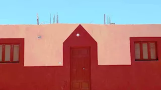 محافظ أسوان: 300 مليون جنيه لإنهاء مشروع إحلال مساكن المغتربين بنصر النوبة 