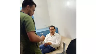 وعكة صحية مفاجئة للمذيع حسام الدين حسين خلال بث "90 دقيقة"