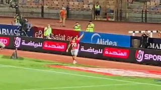  جماهير الأهلي تهاجم تريزيجيه.. ورد غير متوقع من اللاعب (فيديو)