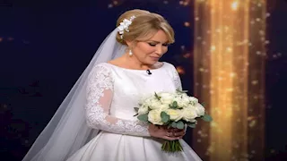  إيناس الدغيدي بفستان الزفاف.. جلسة تصوير بالذكاء الاصطناعي بعد إعلان زواجها