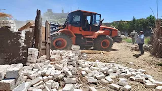 بقيادة رئيس المدينة.. حملة أمنية لإزالة التعديات على الأراضي في أرمنت