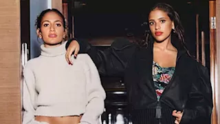 بإطلالة جريئة.. أحدث جلسة تصوير لـ كنزي وجانا عمرو دياب تخطفان بها الأنظار