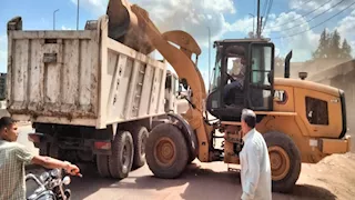 محافظ الدقهلية يوجه بحملة لرفع القمامة والإشغالات فى مدينة ميت غمر