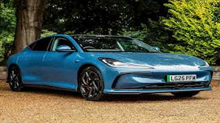 تنافس تسلا Model 3.. تعرف على أرخص سيارات IM الصينية في مصر