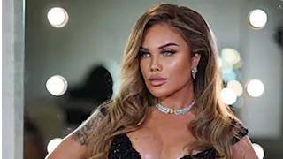 بفستان جريء.. نيكول سابا تتألق في أحدث إطلالاتها (صور)