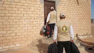 300 ألف حقيبة مدرسية لتخفيف الأعباء عن أسر الأيتام في محافظات الجمهورية