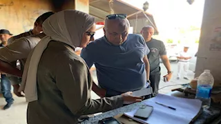 جولة مفاجئة تكشف تلاعبًا في وزن الخبز المدعم بالوادي الجديد (صور)