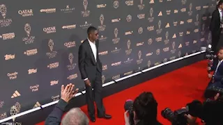  قصص متفوتكش .. عثمان ديمبيلي يفوز بالكرة الذهبية.. ومركز تاريخي لمحمد صلاح