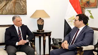 وزير الثقافة ومحافظ الإسماعيلية يبحثان ترتيبات حفل "كلثوميات"