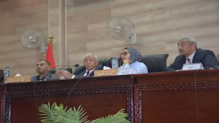 من الزي الموحد إلى البصمة.. قرارات جديدة لضبط العملية التعليمية بالوادي الجديد