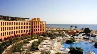 أجمل أماكن جنوب سيناء.. "مرسى المجابيلا" بوابة الغوص العالمية في طابا -صور