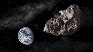 العلماء يدرسون إمكانية تفجير كويكب بالنووي قبل اقترابه من الأرض والقمر.. ما القصة؟