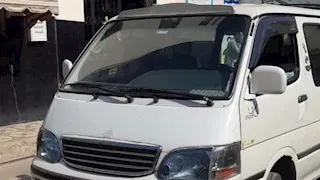 "بيزود الأجرة ويخالف خط السير".. ضبط سائق بأشمون وإحالته للنيابة العامة (صور)