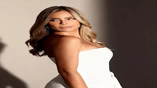 بإطلالة جريئة.. أحدث ظهور لـ ريم البارودي والجمهور يغازلها (صور)