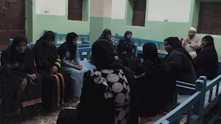 "القومي للمرأة بأسوان" يواصل حملات التوعية ضمن حياة كريمة