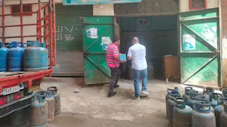 ضبط 1.3 طن جبن فاسد داخل ثلاجة غير مرخصة بالإسكندرية -صور