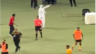 "كهربا حاول فض المشاجرة في البداية".. اشتباكات في الدوري الكويتي بحضور ثنائي مصري (صور وفيديو)