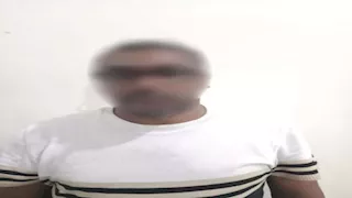 بزعم منح امتيازات خاصة.. ضبط موظف يستولي على أموال المواطنين بطريقة احترافية