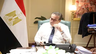 وزير الصحة يجري زيارة مفاجئة لمستشفى "جوستاف روسي".. ويُشيد بجودة الخدمات