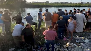 انقلبت بهم السيارة.. مصرع طفلين وإصابة والدهما في حادث مأساوي بكفر الشيخ 