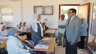 تعليم جنوب سيناء يؤكد ضرورة تحديد مواعيد ثابتة لمقابلة أولياء الأمور