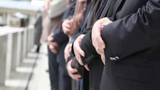 ما حكم أداء السنة الراتبة قبل صلاة الجنازة؟.. الإفتاء توضح 