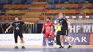 رغم الخسارة.. الأهلي يتأهل إلى نصف نهائي بطولة العالم لكرة اليد