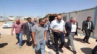 وزير العمل يقود حملة تفتيشية داخل العاصمة الإدارية.. صور