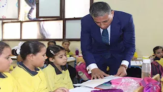 وكيل تعليم الجيزة يتفقد مدارس أبو النمرس ويتابع انتظام الدراسة