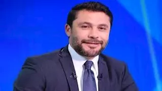 أحمد حسن: حلمي طولان قبّل رأس أحمد عاطف.. واللاعب كان يعلم احتمالية تغييره