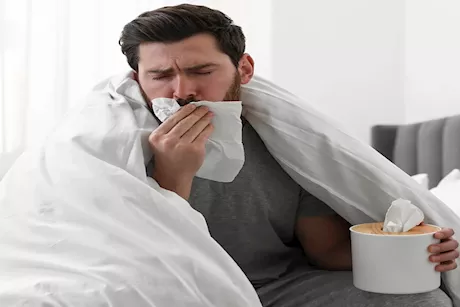 خليط الريحان والعسل والفلفل الأسود للتخلص من نزلات البرد.. هل هذا ممكن؟