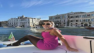 شورت وبلوزة شفافة.. بسمة بوسيل تتألق في أحدث ظهور (صور)