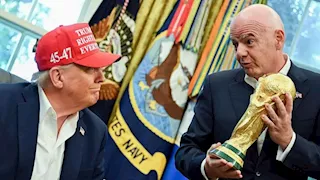 أزمة محتملة بين "يويفا" و"الفيفا" بسبب طرد إسرائيل من كأس العالم