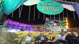  بالصور.. الأسوان تحتفي بالمولد النبوي والمحافظ يشارك الطرق الصوفية الاحتفالات 