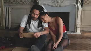 " Father Mother Sister Brother" أفضل فيلم في مهرجان فينيسيا السينمائي